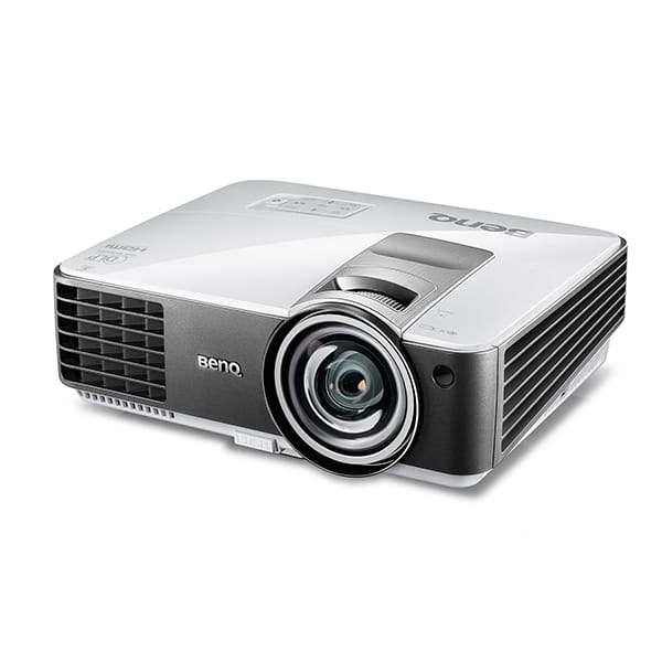 3000 Lumens Short Throw Projector